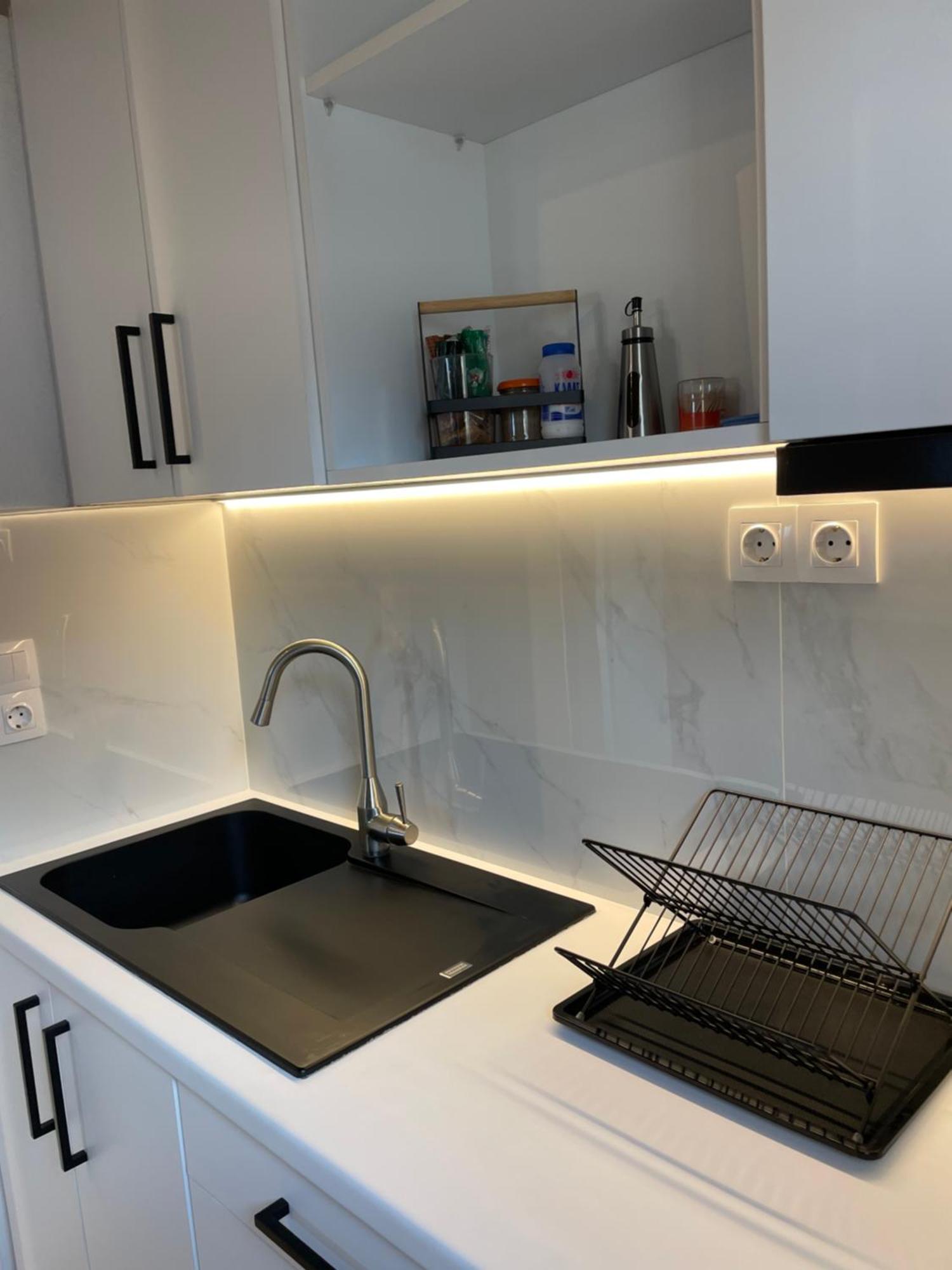 Pool Guesthouse Corinth Екстериор снимка